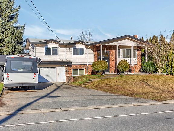 2nd image of 32615 Bevan Ave