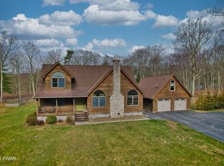410 Cummins Hill Rd, Milford, PA