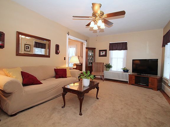 5th image of 58 Roselawn Ave