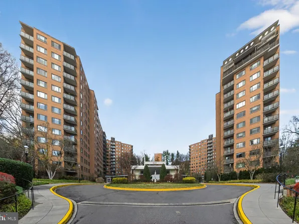 4201 Cathedral Ave NW APT 218E, Washington, DC 20016