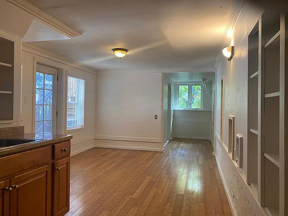 4th image of 1767 Page St APT 1