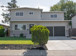 1318 McKinley St, Fairfield, CA 94533