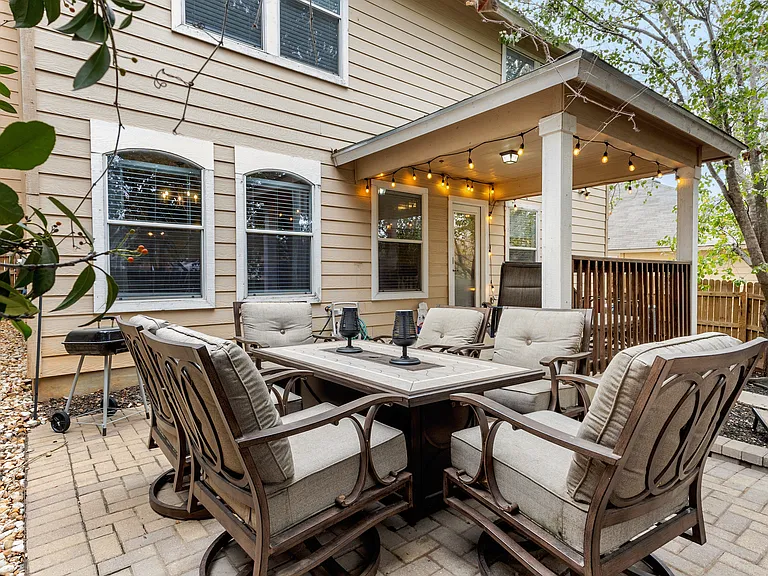 5406 Tomas Cir — Photo 35