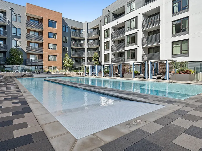 3578 Rambla Pl #728 — Photo 32