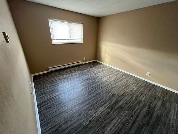 5th image of 410 Mars Dr #5