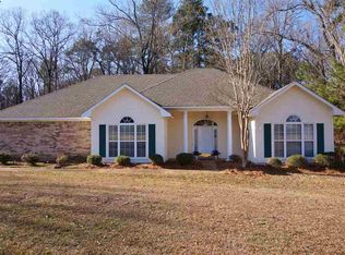 420 Devonport Cir, Raymond, MS 39154