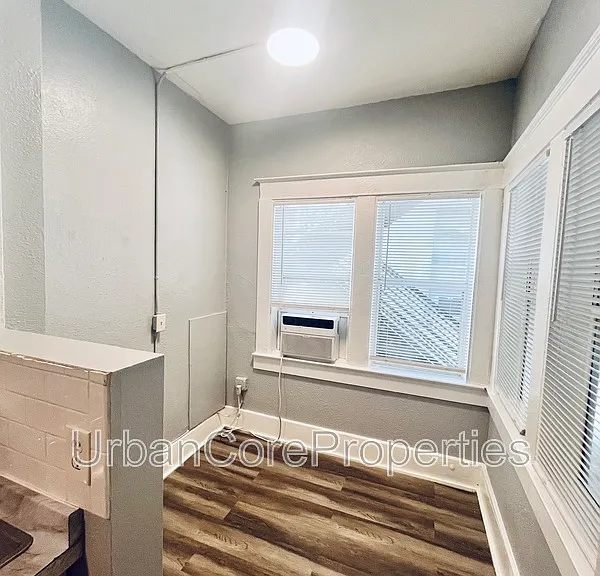 417 4th St N #101 — Photo 7