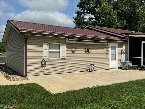 4th image of 6220 Southview Dr