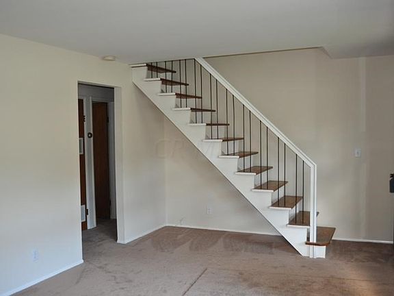 5th image of 4055 Mayflower Blvd