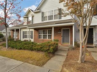 17109 Greenlawn Hills Ct, Charlotte, NC 28213