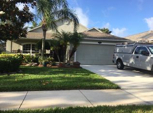 1610 Lago Mar Dr, Melbourne, FL 32940