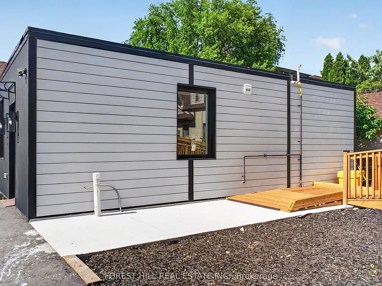 20 John Best Ave #R — Photo 1