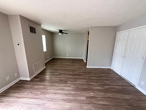 Floor plan 2 bedroom