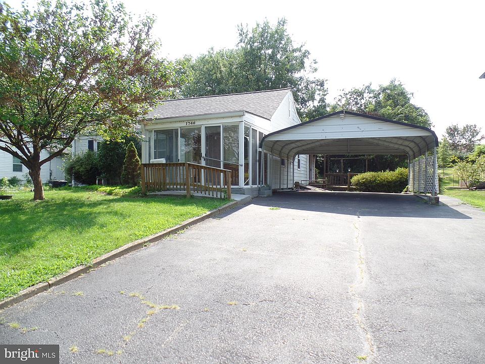 1st image of 1746 Pimmit Dr