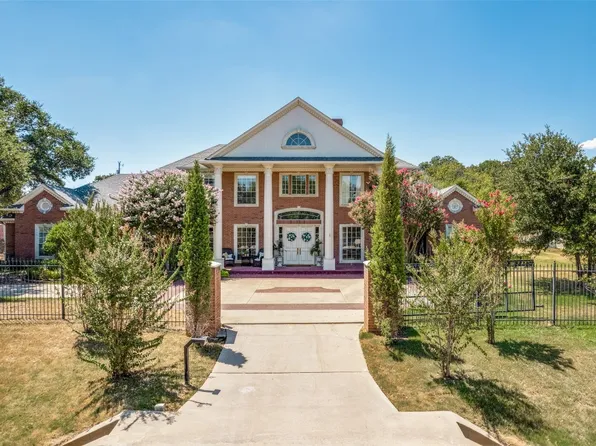 4533 Mahogany Ln, Copper Canyon, TX 75077