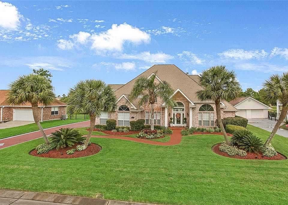 1st image of 3716 Lake Kristin Dr