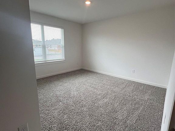 3rd image of 6324 Ambrose Peak Ln