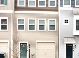 217 Crofton Ct, Stephenson, VA 22656