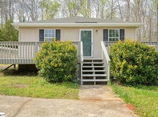 29 Lee Way, Taylors, SC 29687