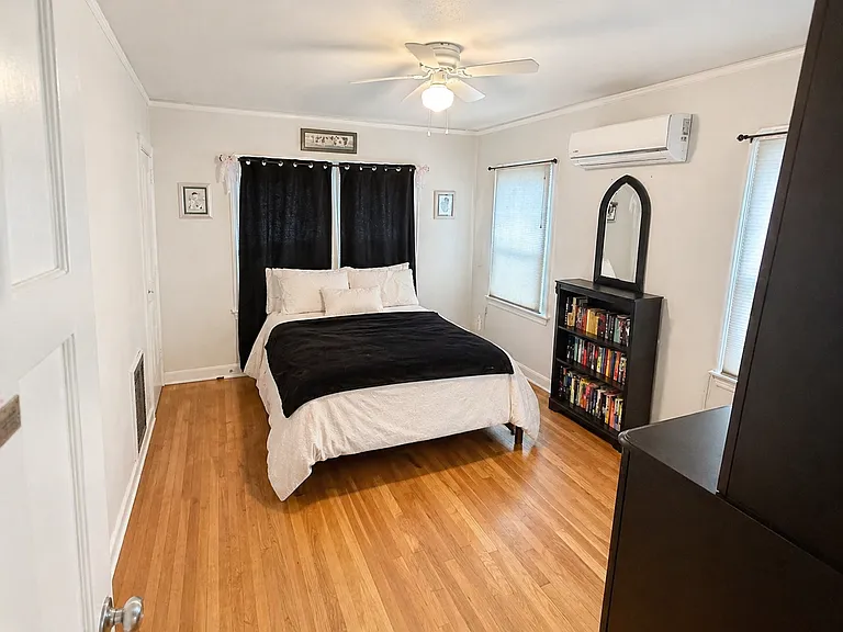 324 Mansion Ave — Photo 20