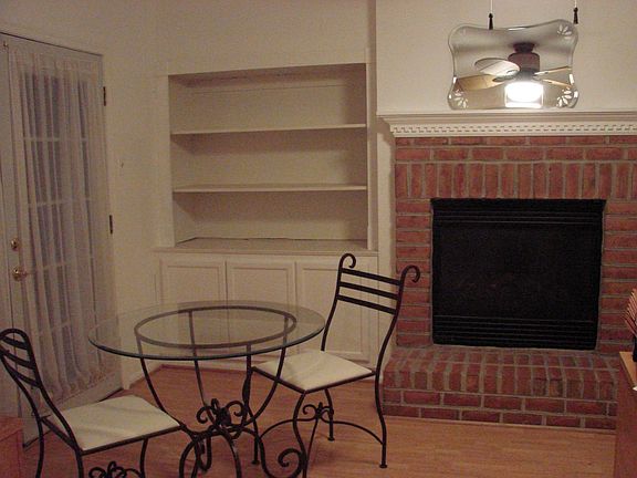 Family Room - Sliding Glass Doors to Porch & Fenced Backyard