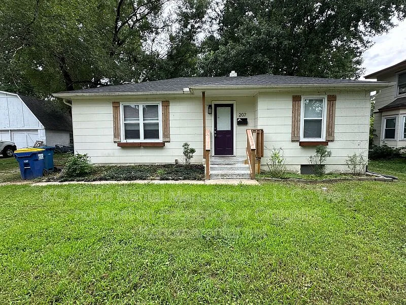 3 bed, 2.0 bath, 1098 sqft, $1,625 — Photo 1