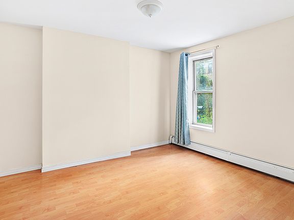 5th image of 760 Halsey St #1