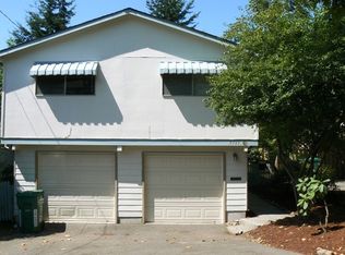 5715 29th Ave NE, Seattle, WA 98105