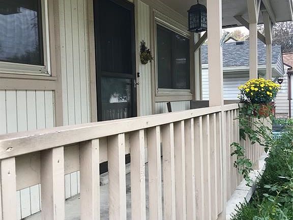 4th image of 20225 Floral St