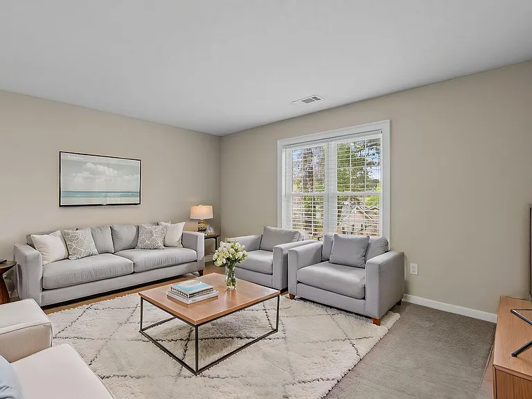 3683 Claypond Rd #C — Photo 32