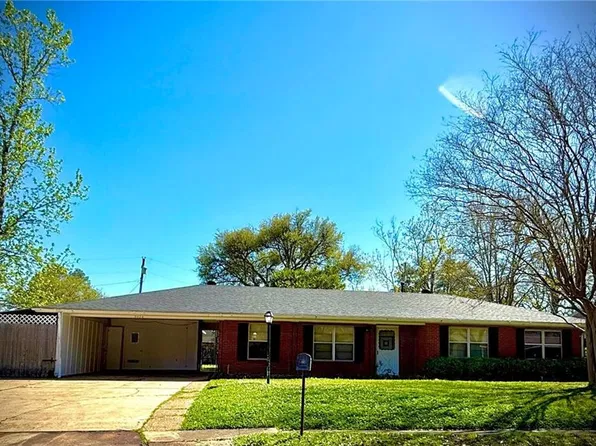 3924 Mertens St, Alexandria, LA 71302