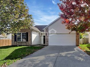 9931 Lakefield Ln, Avon, IN 46123