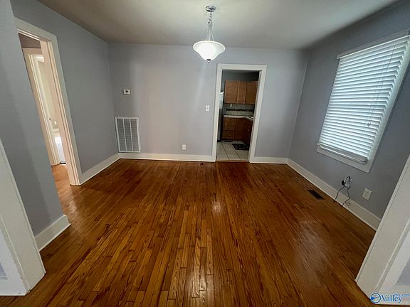 3rd image of 1114 Stevens Ave NE
