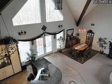 3rd image of 3020 Northampton Rd