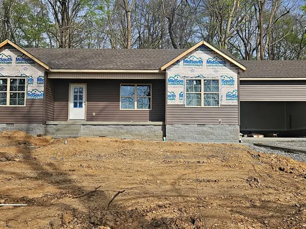 4606 Cemetary Rd, Scottsville, KY 42164