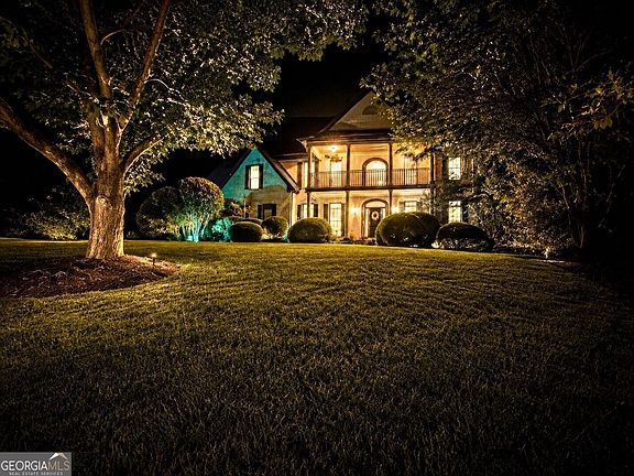 5th image of 110 Ridge View Dr