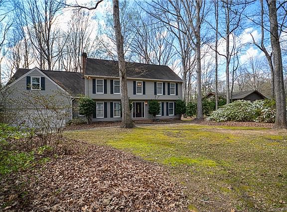 3rd image of 4347 Wood Forest Dr