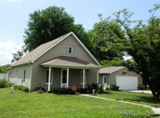 501 Market St, Hillsboro, IL 62049