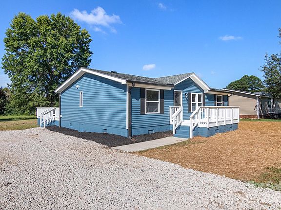 3rd image of 240 Freedom Dr