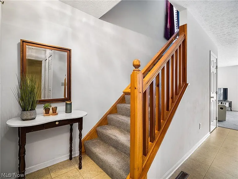 380 Angela Ln #380 — Photo 15