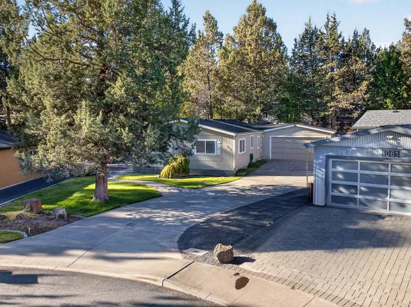 1075 SE Valleywood Pl, Bend, OR 97702