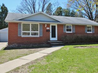 1675 9th St, Green Bay, WI 54304