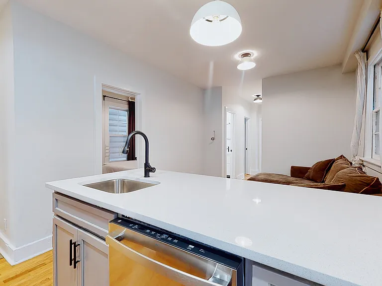 86 Edwards St #1 — Photo 33