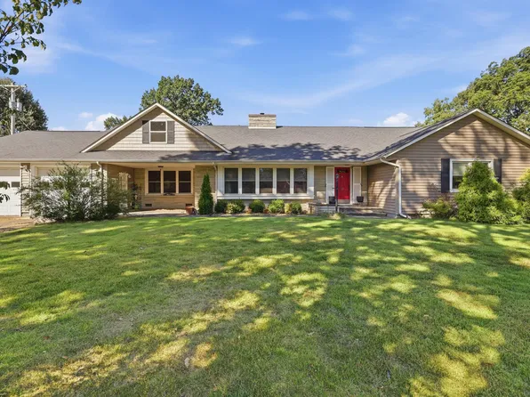 711 Pryor St, Mayfield, KY 42066
