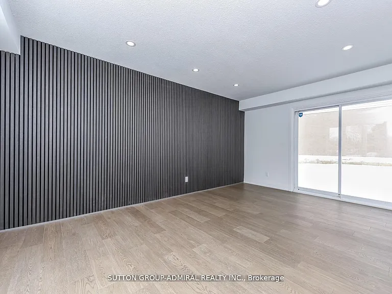 4 Hardcastle Ct — Photo 12