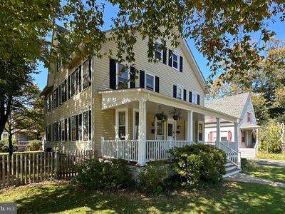 100 N Main St, Pennington, NJ, 08534
