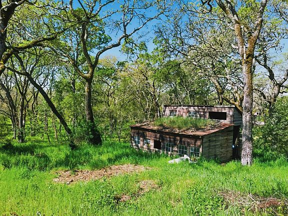 4th image of 3575 Wood Valley Road