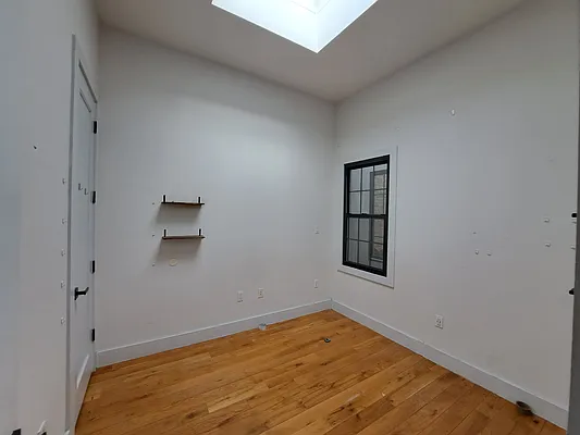 Rented by Friedman Mayer, LREB | media 20