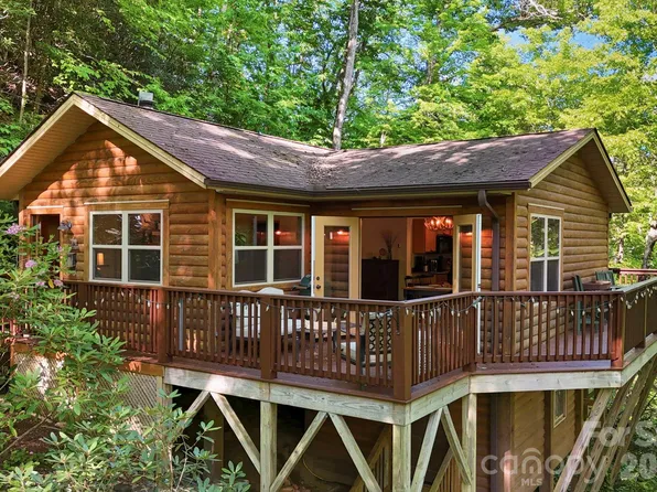 500 Winter Star Rd, Burnsville, NC 28714