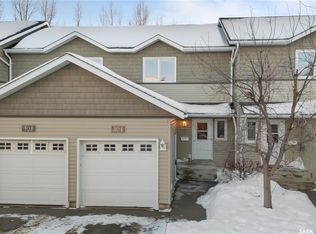 715 Hart Rd #304, Saskatoon, SK S7M3Y7
